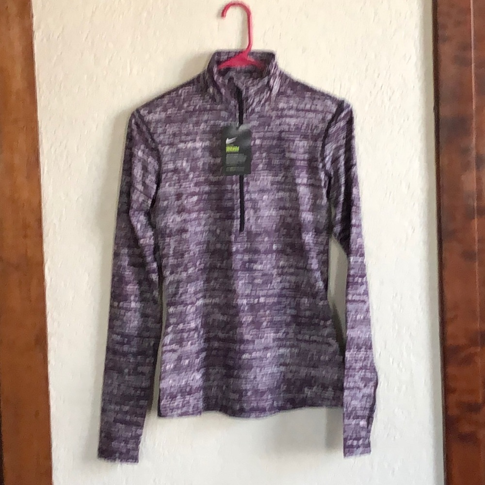 Nike pullover